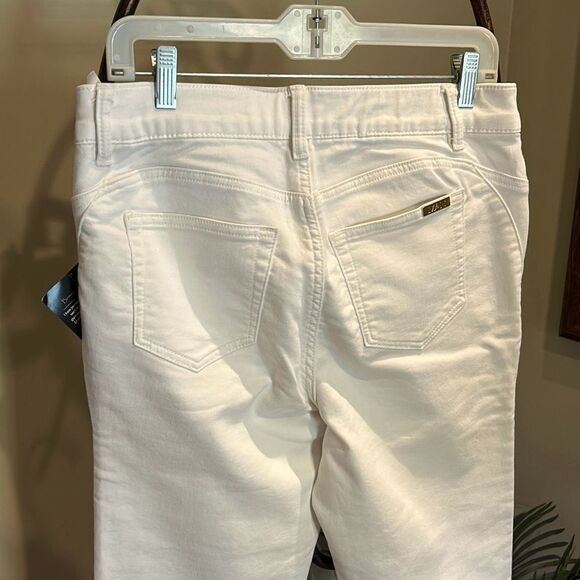 IMAN Global Chic Luxury Resort 360 Slimming Girlfriend Jean WHITE SIZE 10T - Picture 5 of 5